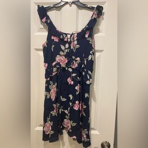 NWT- CUPCAKES AND CASHMERE SIZE 10